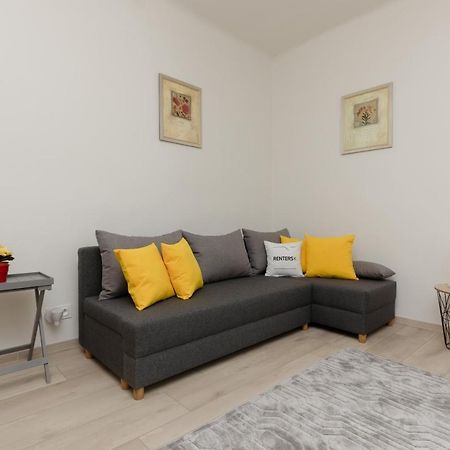 Raclawicka Cozy Studio Apartment By Noclegi Renters Warszawa Eksteriør billede